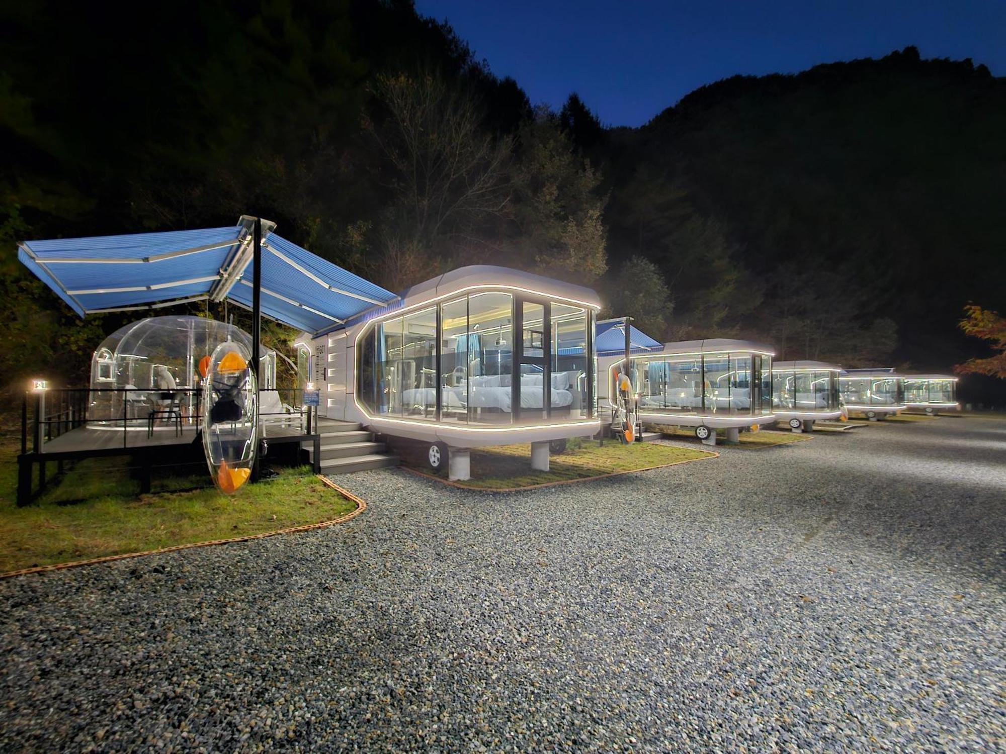 Galaxy X Hotel Type Caravan Glamping & Pension Phjongcshang Kültér fotó